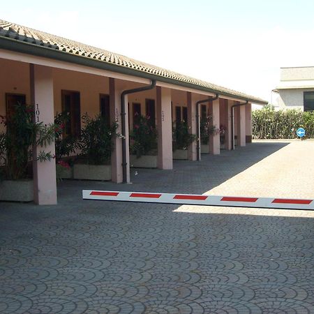 Hotel Motel Flower Novi Ligure Zewnętrze zdjęcie