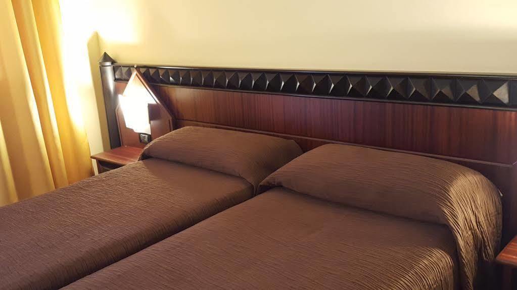 Hotel Motel Flower Novi Ligure Zewnętrze zdjęcie